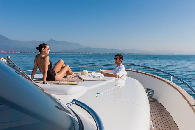 Private Yacht Cruises